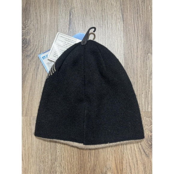 Y2K Roxy Reversible Knitted‎ Beanie Hat main image 7